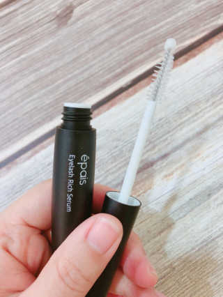 에이페 아이래쉬 리치 세럼 — 4.33점을 준 리뷰어가 2018년 9월 올린 사용 사진