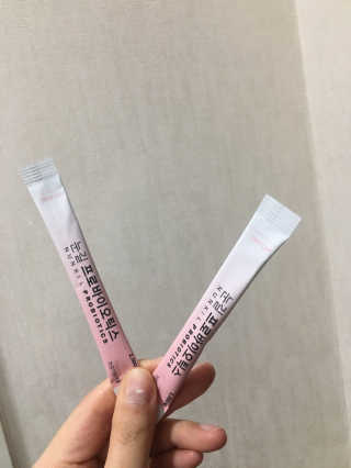 눈길 프로바이오틱스 눈길 콜라겐 프로바이오틱스 — 4.5점을 준 리뷰어가 2019년 11월 올린 사용 사진