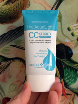 마더메이드 더 아쿠아라이트 CC크림 SPF50+ PA+++ — 4.5점을 준 리뷰어가 2019년 6월 올린 사용 사진
