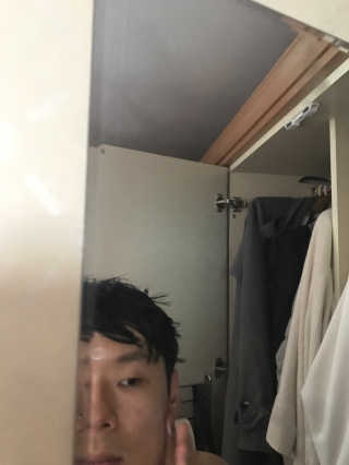 다슈코리아 다슈 맨즈 아쿠아 리얼 모이스트 올인원 크림 — 3.5점을 준 리뷰어가 2018년 8월 올린 사용 사진