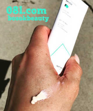 심플리스틱 스킨케어 자외선 차단제 SPF33 PA ++ — 5점을 준 리뷰어가 2018년 8월 올린 사용 사진