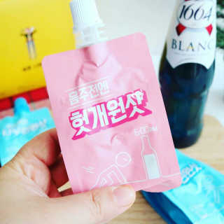 천호식품 숙취해서 헛개원샷, 타우린원샷 술푼너에게 — 5점을 준 리뷰어가 2017년 12월 올린 사용 사진