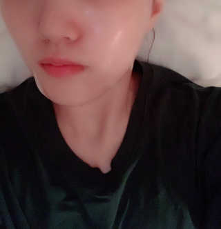 웰더마 사파이어 콜라겐 임팩트 에센셜 마스크 — 5점을 준 리뷰어가 2019년 8월 올린 사용 사진