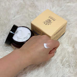 아미니 울트라 시어버터 바디크림 — 5점을 준 리뷰어가 2019년 3월 올린 사용 사진
