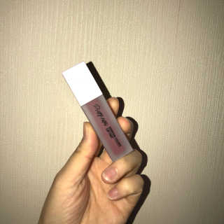 터치인솔 프리티필터 쉬폰 벨벳 립틴트 — 5점을 준 리뷰어가 2018년 10월 올린 사용 사진