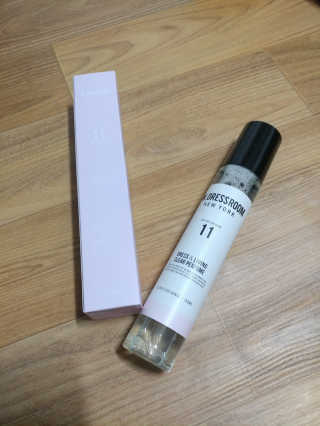더블유드레스룸 드레스퍼퓸 150ml — 4.67점을 준 리뷰어가 2018년 10월 올린 사용 사진