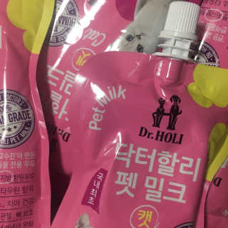 닥터할리펫밀크 8종 — 4.5점을 준 리뷰어가 2019년 1월 올린 사용 사진