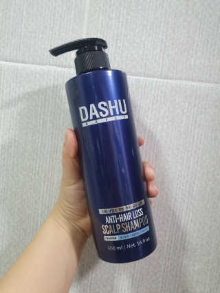 다슈코리아 다슈 단백질 한방 두피 골드 샴푸 500ml +샴푸브러쉬 — 5점을 준 리뷰어가 2020년 1월 올린 사용 사진