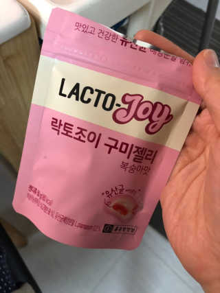 락토조이 구미젤리 복숭아맛 — 5점을 준 리뷰어가 2019년 6월 올린 사용 사진