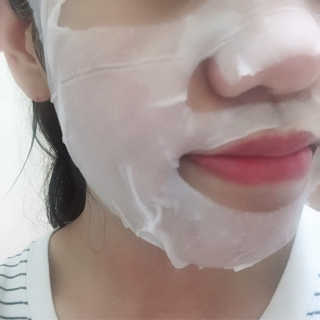 클레어테라피 프로-캄 프로바이오틱 에너지 마스크 10매 — 5점을 준 리뷰어가 2019년 3월 올린 사용 사진