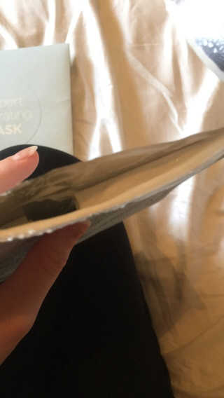 아이뽀 모든 피부 타입을위한 AIPPO Expert Hydrating Mask — 5점을 준 리뷰어가 2018년 3월 올린 사용 사진