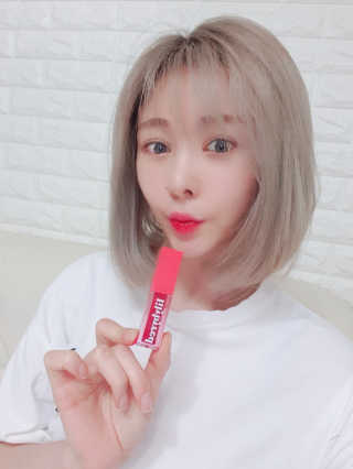 릴리바이레드 쥬시라이어 워터틴트 02 체리 크러쉬인 척 — 5점을 준 리뷰어가 2020년 3월 올린 사용 사진