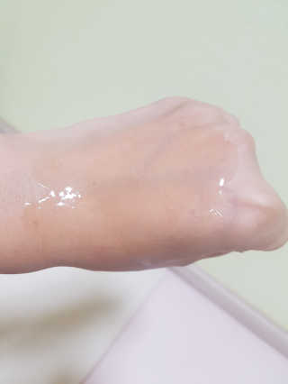 뷰티여우_아토클리닉 [아토클리닉] 아기들이 쓰는 보습, 진정 수딩젤 2개 — 5점을 준 리뷰어가 2019년 7월 올린 사용 사진