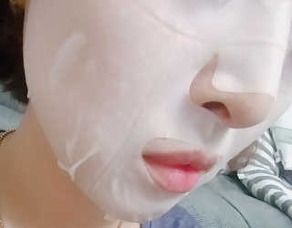 땡큐파머 미라클 에이지 리페어 코튼마스크 — 5점을 준 리뷰어가 2019년 7월 올린 사용 사진