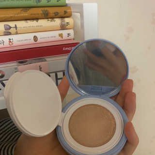 뽀빠파리레인프루프롱래스팅쿠션 21호 내추럴아이보리 — 5점을 준 리뷰어가 2019년 8월 올린 사용 사진