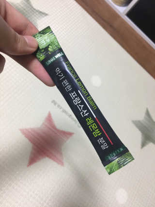 로하스웰 프랑스산 레몬밤 분말 — 3.33점을 준 리뷰어가 2018년 6월 올린 사용 사진