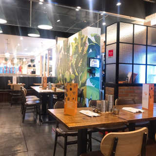 [델리커리 삼성포스코점] 3색커리 2인 + 버터난 — 4.5점을 준 리뷰어가 2019년 2월 올린 사용 사진