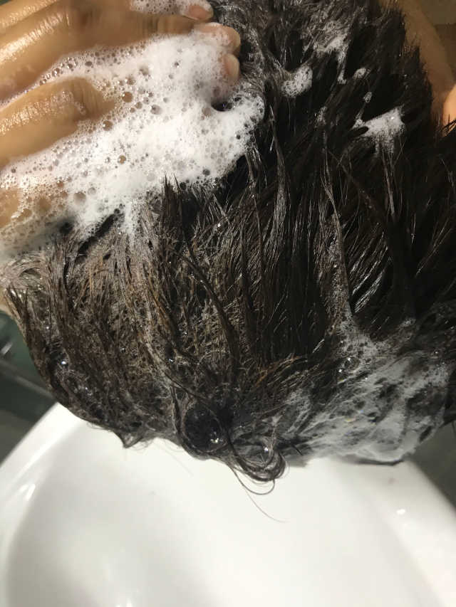 러쉬 샴푸바 뉴 리뷰 사진