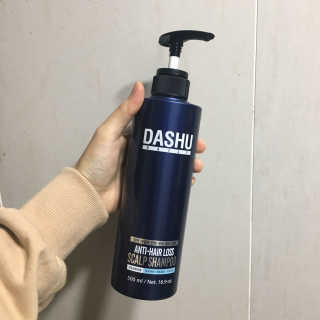 다슈코리아 다슈 데일리 한방 두피 골드 샴푸 500ml — 5점을 준 리뷰어가 2017년 10월 올린 사용 사진