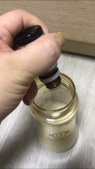 오뉴바이오 아이클키즈 비타민D  400IU 드롭 — 5점을 준 리뷰어가 2019년 3월 올린 사용 사진