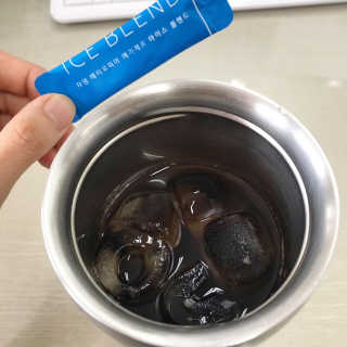 (주)쟈뎅 [쟈뎅] 에스프레소스틱 아이스블렌드 — 5점을 준 리뷰어가 2019년 5월 올린 사용 사진