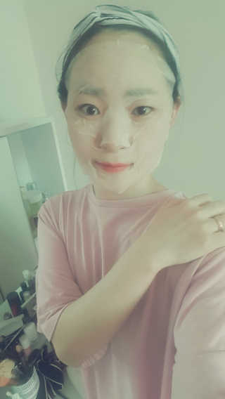먼데이 투 썬데이 MONSUN 원 위크 트리트먼트 마스크 — 5점을 준 리뷰어가 2019년 4월 올린 사용 사진