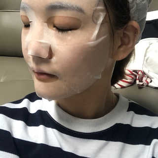 23years old 하이알톡스 쁘띠마스크(5장) — 4.33점을 준 리뷰어가 2017년 5월 올린 사용 사진
