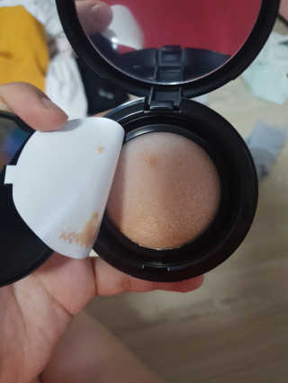 리하셀 아우라 쿠션 팩트 21호,23호 SPF50+ PA++++ — 4.5점을 준 리뷰어가 2019년 10월 올린 사용 사진