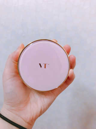 브이티 코스메틱 VT 리얼 콜라겐 팩트 — 4.67점을 준 리뷰어가 2017년 4월 올린 사용 사진