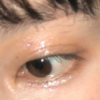 [블랙루즈] 펄블리 아이 글리터 4종 중 택 1 — 5점을 준 리뷰어가 2019년 8월 올린 사용 사진