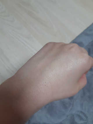 오지아이 워터 밤 모이스처 스킨 에센스 180ml — 4.5점을 준 리뷰어가 2020년 1월 올린 사용 사진