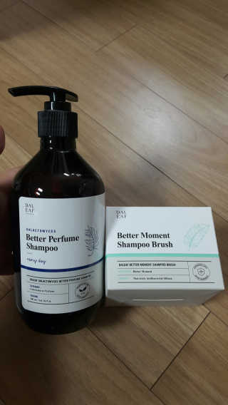 달리프 베러 퍼퓸 샴푸 1000ml 레이니데이 or 일랑로즈 — 5점을 준 리뷰어가 2018년 11월 올린 사용 사진