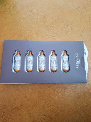 보타니티 [홍]조[진]정[결]케어 플라본 세럼 — 5점을 준 리뷰어가 2018년 5월 올린 사용 사진
