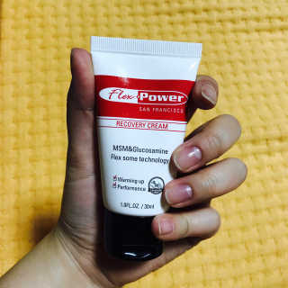 플렉스파워에이더블유에스 리커버리크림 30ml — 4.67점을 준 리뷰어가 2017년 9월 올린 사용 사진