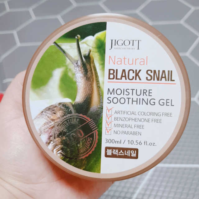 지고트 네추럴 블랙스네일 모이스춰 수딩젤 300ml 리뷰 사진