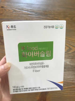 두루원 똥기사의 Kfood 화이버슬림 — 3.5점을 준 리뷰어가 2018년 7월 올린 사용 사진