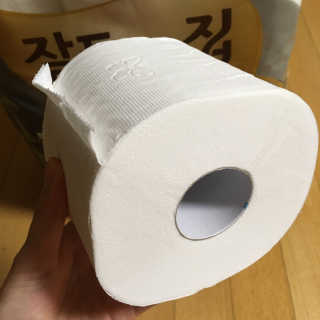 잘풀리는집 부드러운 모이스처 3겹 화장지 30롤 — 5점을 준 리뷰어가 2019년 9월 올린 사용 사진