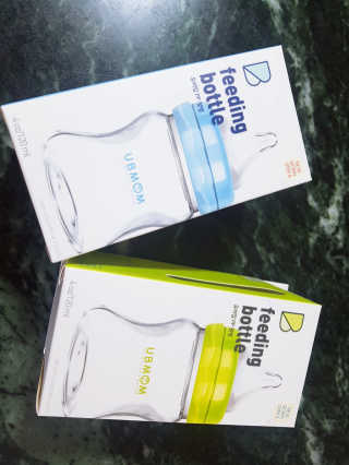 유비맘 신생아젖병 120ml 트리플팩_ 젖꼭지 포함 — 5점을 준 리뷰어가 2020년 2월 올린 사용 사진