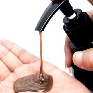 다슈코리아 다슈 단백질 한방 두피 골드 샴푸 500ml +샴푸브러쉬 — 4.5점을 준 리뷰어가 2019년 3월 올린 사용 사진