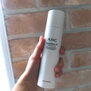 AHC 에이 에이치 씨 미니멀 10 워터리 에센스 — 4.5점을 준 리뷰어가 2018년 12월 올린 사용 사진