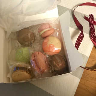 M카롱 반할만큼 달콤한 수제마카롱 — 1점을 준 리뷰어가 2018년 5월 올린 사용 사진