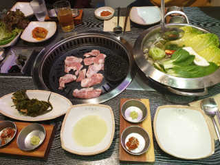 고기원칙 강서구청점 [고기원칙_강서구청점] 맛있는 삼겹살 2인set — 5점을 준 리뷰어가 2018년 11월 올린 사용 사진