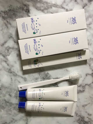 심플리스트 365치약+365칫솔 — 5점을 준 리뷰어가 2018년 3월 올린 사용 사진