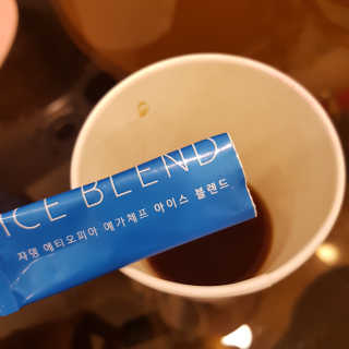 (주)쟈뎅 [쟈뎅] 에스프레소스틱 아이스블렌드 — 5점을 준 리뷰어가 2019년 5월 올린 사용 사진