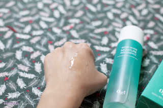 오지아이 워터 밤 모이스처 스킨 에센스 180ml — 3점을 준 리뷰어가 2019년 12월 올린 사용 사진