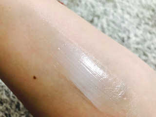 씨엘포 진생베리 프리미엄 아이크림 — 3.5점을 준 리뷰어가 2017년 3월 올린 사용 사진