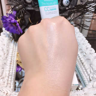 마더메이드 더 아쿠아라이트 CC크림 SPF50+ PA+++ — 5점을 준 리뷰어가 2019년 10월 올린 사용 사진