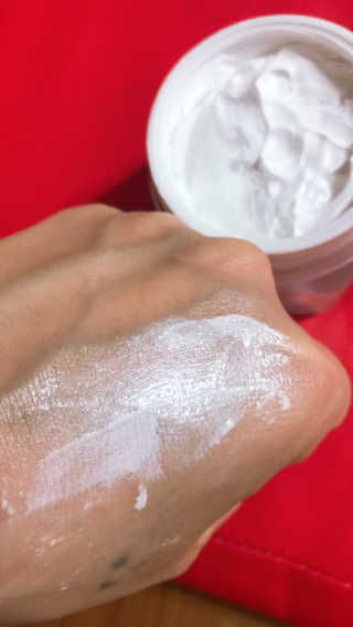 파시스 올인원 진주 화이트닝 크림 100ml — 5점을 준 리뷰어가 2018년 11월 올린 사용 사진