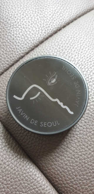 자빈드서울 윙크 파운데이션 팩트 — 5점을 준 리뷰어가 2019년 8월 올린 사용 사진