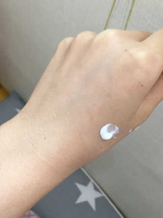 BIODERMA 바이오더마 포토덤 아쿠아 플루이드 선 — 5점을 준 리뷰어가 2017년 3월 올린 사용 사진